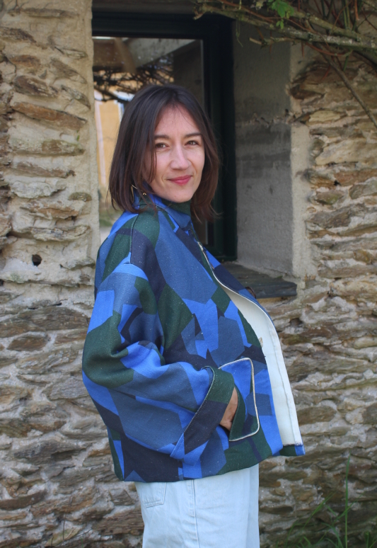 2024-04/1712837962_veste-azul-made-in-france-julie-laurent-creatrice-francaise-oversize-bleu-6-